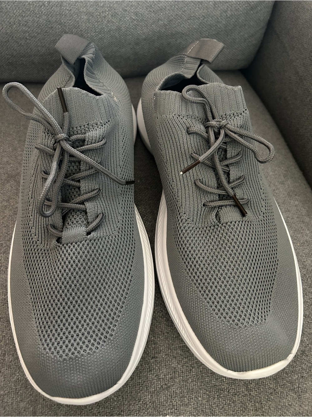Men's Lightweight Grey Knit Sneaker